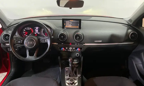 Audi A3 35 | Dynamic 1.4 lt Turbo
