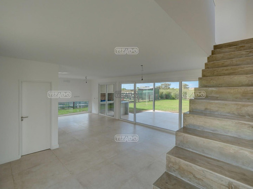 Casa En Venta En Araucarias, Puertos, Escobar