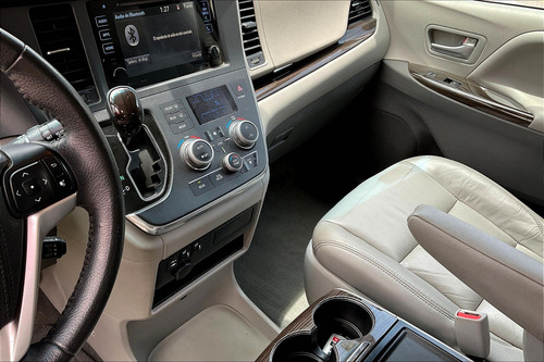 Toyota Sienna 3.5 Xle Piel At