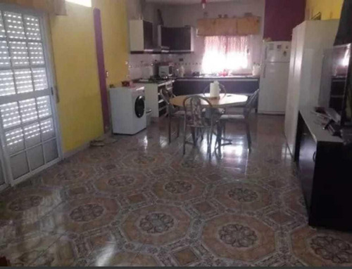 Casa En Venta - 4 Dormitorios 1 Baño 3 Cocheras - 500mts2 - La Matanza