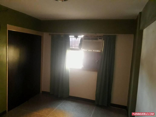 Imagen 6 de 10 de Venta Apartamento Parque Valencia