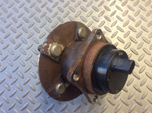 Maza Rueda Trasera Toyota Corolla 1.8 Lts Aut 03-08 Orig C/u