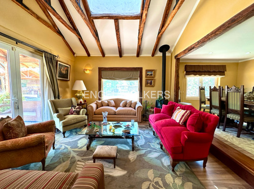 Casa Chilena De 1 Piso En Algarrobos De Batuco