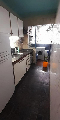 Departamento En Venta - 3 Dormitorios 1 Baño - Cochera - 67mts2 - Merlo