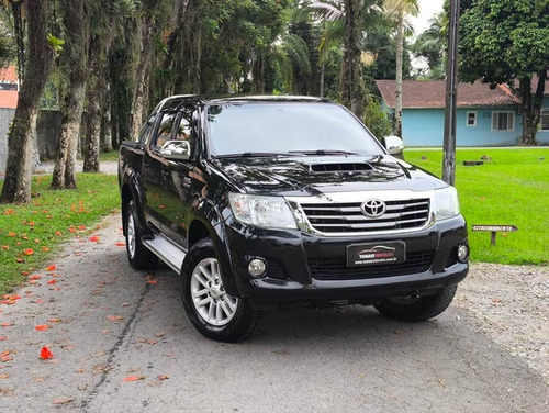 Toyota Hilux 3.0 SRV TOP 4X4 CD 16V TURBO INTERCOOLER DIESEL 4P AUTOMÁTICO