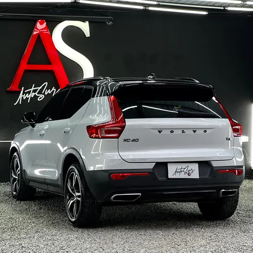 Volvo XC40 2.0 T5 Awd R-design