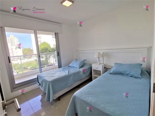 Punta Del Este Zona Aidy Grill- Ref: 9843