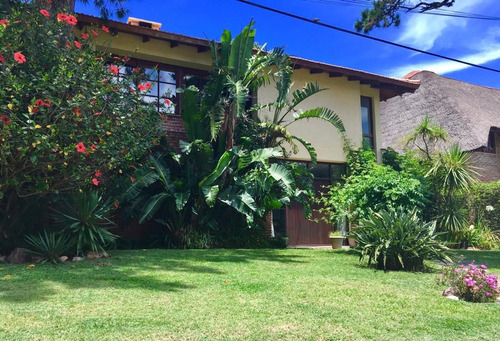 Casa En Alquiler Temporal En Playa Mansa