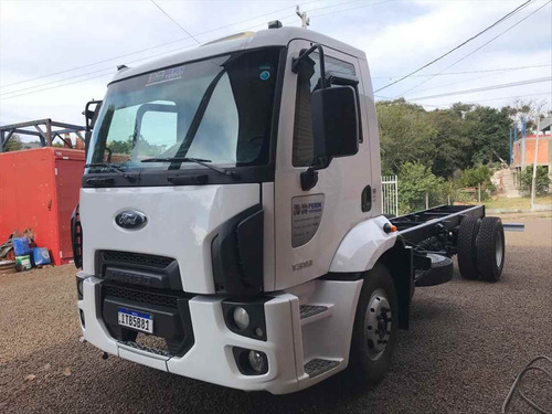Imagem 3 de 10 de Caminhao Ford Cargo 1319