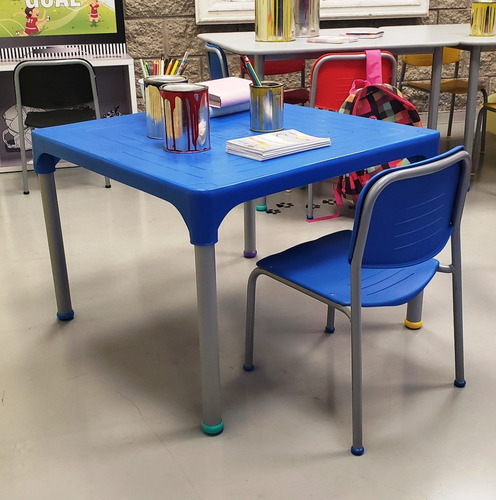 Combo Juego Infantil Mesa Lupe + Silla Piccolo Jardin Cuotas