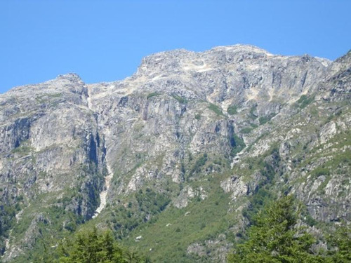 Terreno Exclusivo Con 660 M De Orilla Del Río Futaleufú