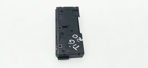 Imagem 6 de 6 de Entrada Usb Aux Volkswagen Tiguan 2019 2020 5qf035726