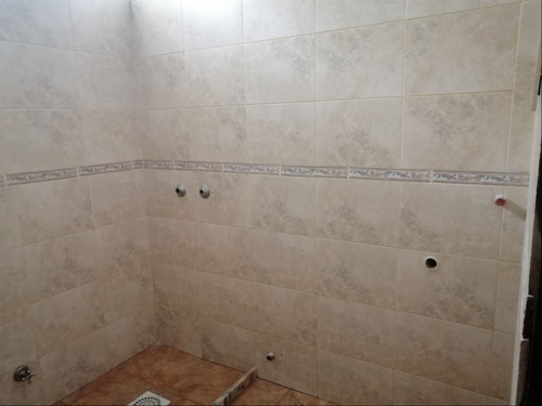 J.s: Local Comercial, Venta, Goes, 1 Dormitorio