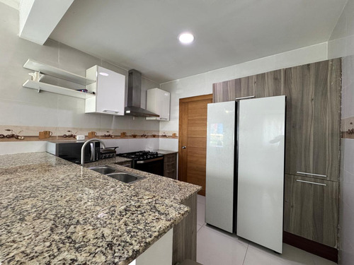 Vendo Apartamento Amueblado En Bella Vista