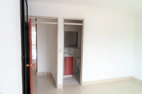 Amplio Apartamento Exelente Ubicacion