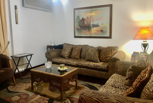 Imagen 8 de 16 de Casa En Venta