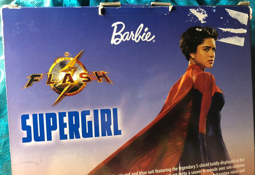 Barbie Signature Supergirl Flash (Usado)