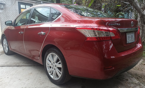 Sentra Sl Aut, 1.8 L 4 Cil, A/c, Asientos En Piel Con Calef