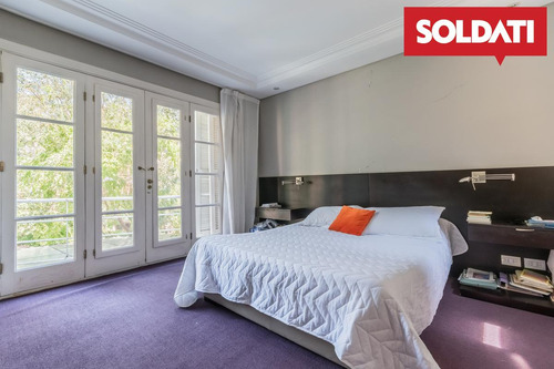 Venta - Casa 6 Ambientes - Coghlan