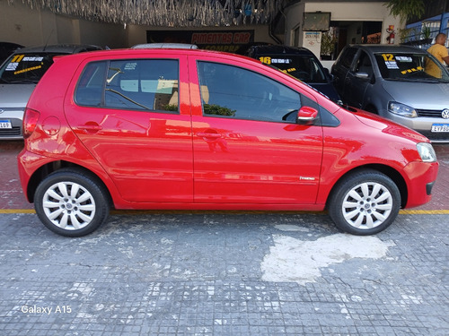 Volkswagen Fox 1.6 Vht I-motion Total Flex 5p