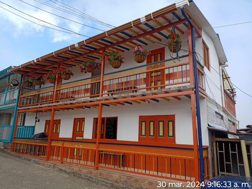 Se Vende Casa Pueblo Rico Neira 