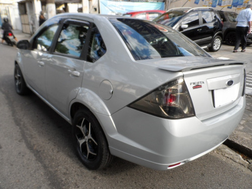 Imagem 8 de 11 de Ford Fiesta Sedan Se 1.6 2014, Excelente Estado, Completo.