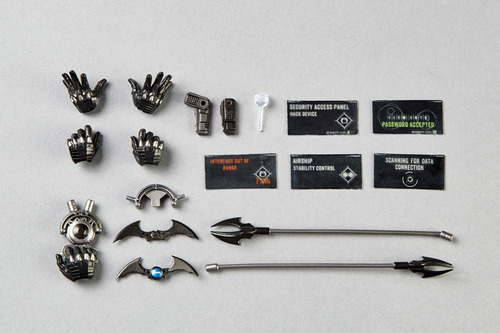 Batman - Arkham Knight - Revoltech Amazing Yamaguchi