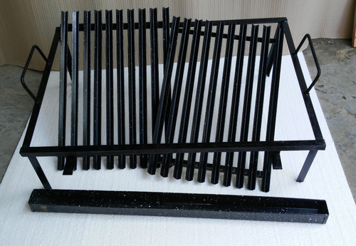 Imagen 3 de 4 de Parrilla Portatil De Camping Enlozada De 75 Cm X 55 Cm