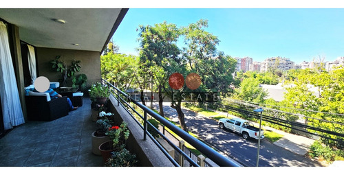 Depto 3er Piso 3 Dorm + Serv. Apumanque / 145 M2 Totales
