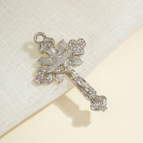 Pingente De Zamac 8 Asas Da Fé Zamac Com Zamac 8 Y Desenho Do Crucifixo E Entremeio Com 4cm De Diâmetro - 2cm De Comprimento X 2cm De Altura - Metade Prata E Metade Dourado Níquel E Latão Por 40 Kit