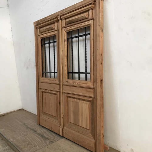 Puerta De 2 Hojas Colonial Con Reja - Cod: 5706