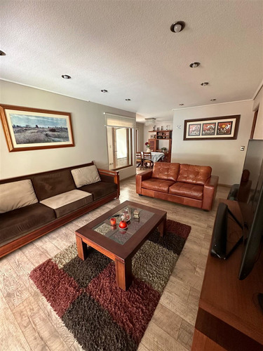 Casa Completamente Remodelada, Inmejorable Ubicación