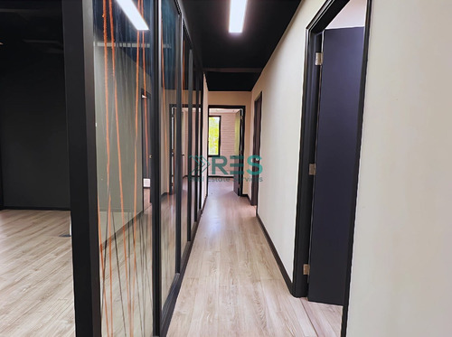 Oficina En Arriendo En Providencia