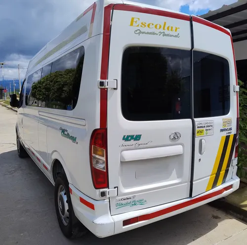 Microbús Maxus V80 16 Pasajeros Modelo 2015