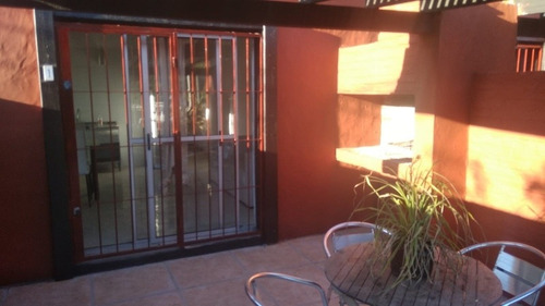 Imagen 13 de 14 de Apartamenos Estilo Casa ,con Piscina De Agua Fría Compartida, Parrillero, Wi Fi , Estacionamiento Privado