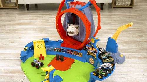 Imagen 6 de 7 de Hot Wheels® Monster Trucks T-rex Volcano Arena Pista