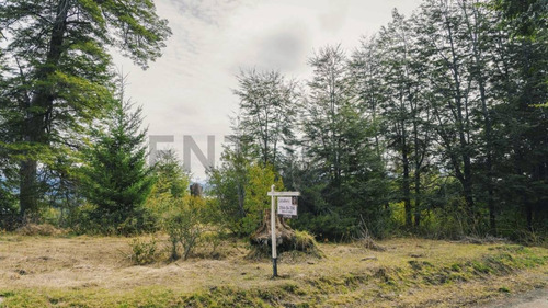 Imagen 6 de 20 de Lote De 2.702m2 Con Vista Al Lago, Bº Cerrado Bahía Montaña, Villa La Angostura