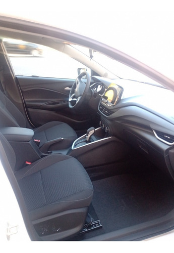 Imagen 8 de 15 de Chevrolet Onix Plus Ltz Prism Manual 2023 Automatico Gall 6