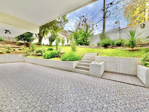 Con Jardín / Remodelado / El Golf / Cerro San Luis