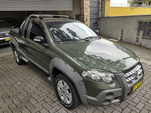 Fiat Strada 2011 1.8 16v Adventure Locker Ce Flex 2p