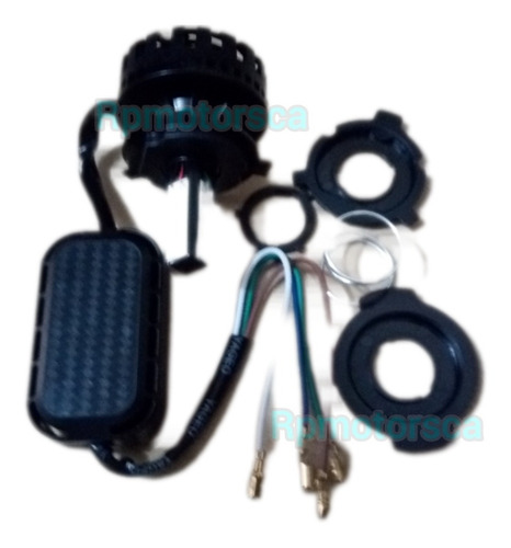 Imagen 3 de 3 de Bombillo Led M4 Con Ventilador