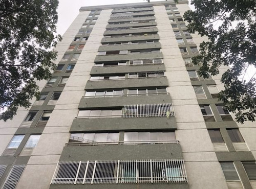 Best House Vende Hermoso Y Amplio Apartamento En Macaracuay, Caracas, Distrito Capital 