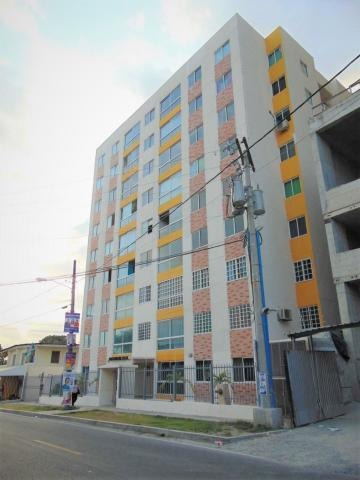 Imagen 1 de 9 de Venta De Apartamento En Ph Girasoles, Parque Lefevre 21-4041