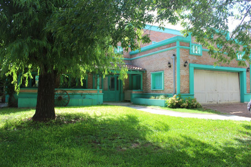 Casa En Venta En El Barrio San Isidro Labrador | Villa Nueva | Tigre