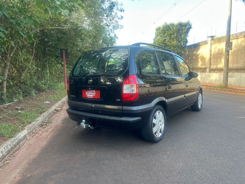 Chevrolet Zafira 2.0 MPFI ELEGANCE 8V FLEX 4P AUTOMÁTICO