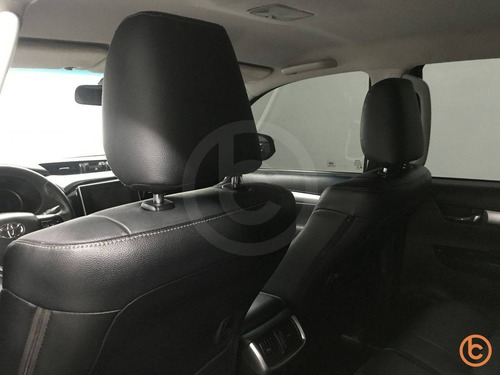 Imagem 14 de 15 de Toyota Hilux 2.8 Srx 4x4 Cd 16v Diesel 4p Automático