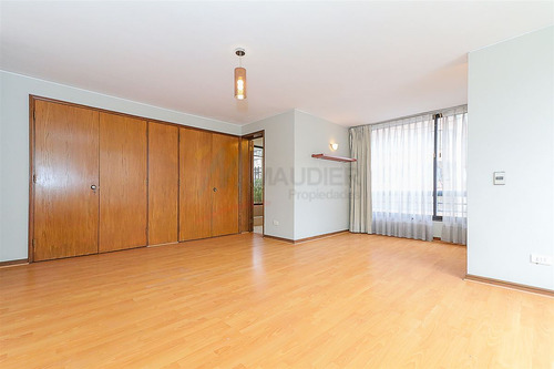 Departamento En Venta De 3 Dorm. En Las Condes