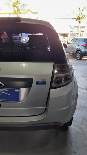 Imagen 9 de 12 de Ford Ka 1.6 Fly Viral 95cv Les Automotores