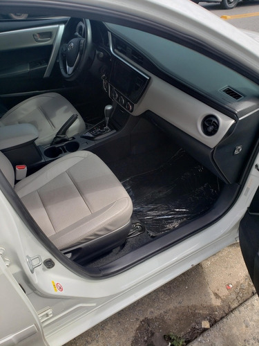 Imagem 3 de 9 de Toyota Corolla 2018 1.8 16v Gli Upper Flex Multi-drive 4p