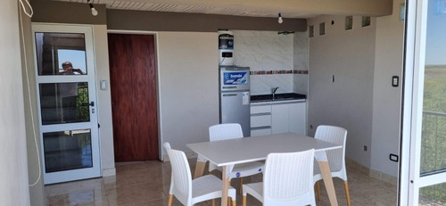 Imagen 16 de 17 de Casa C/piscina Sobre Barranca Vuelta De Obligado Vista Unica
